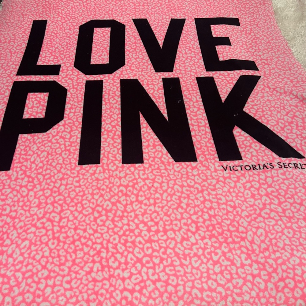 Victoria's Secret Pink Leopard "LOVE PINK" Throw Blanket - Pink & Black